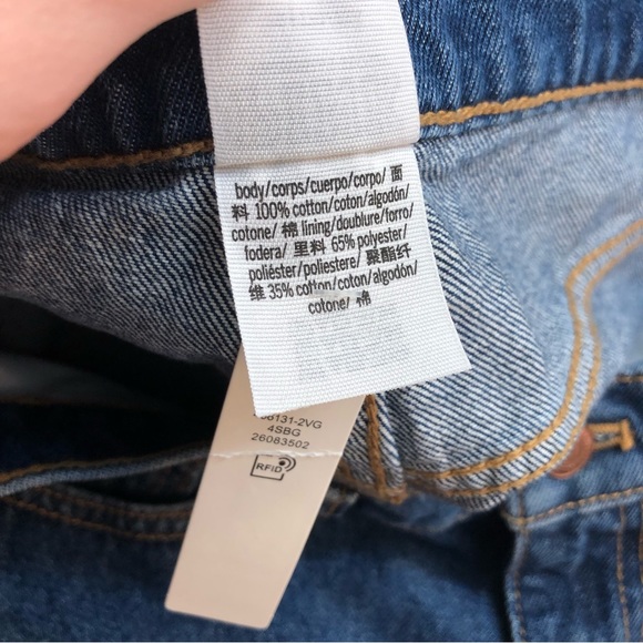 Victoria’s Secret Pink Medium Wash High Rise Cut Off Denim Shorts - Picture 5 of 5